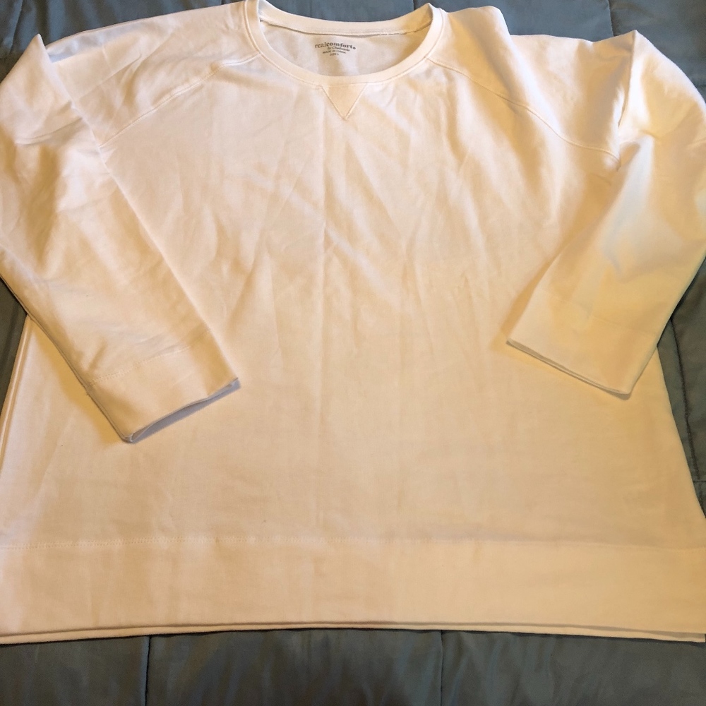 - New Chadwicks sweatshirt tunic white